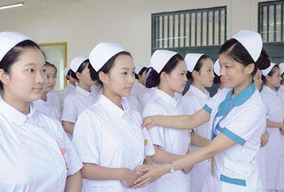 泸州中等卫生职业学校2023年招生办联系电话