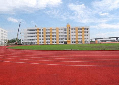 深圳2023年有哪所学校有计算机动漫与游戏制作专业