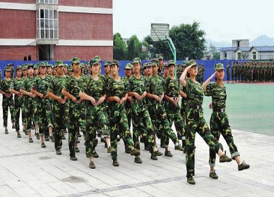 广州2023年读服装设计与制作专业哪所技工学校好