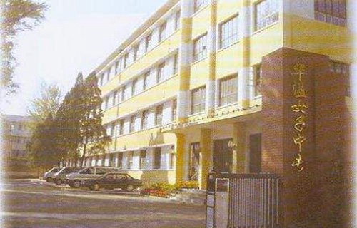 张家口华溢女子中专学校怎么样 学校正规吗