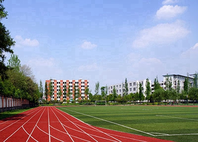 徐州2023年初中生读汽车运用与维修专业哪所学校好