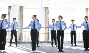 高铁客运服务
